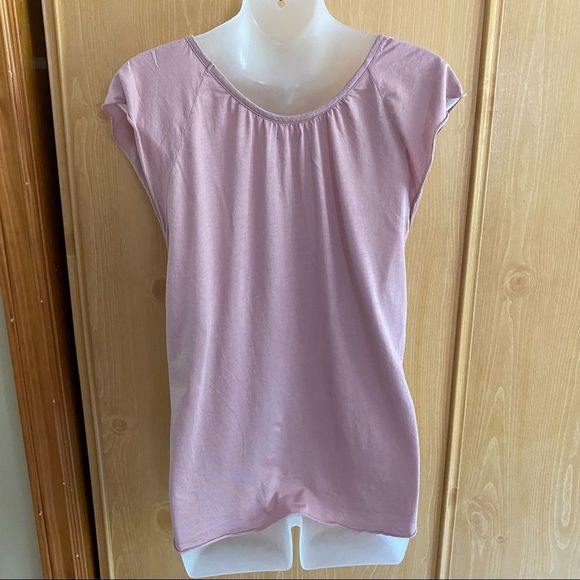 UO Kimchi Blue • Dusty Rose Frill Front Tee - Picture 14 of 15